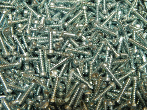 Lot of 16000 00.75 in Screw Surplus Lot T98498 For Sale