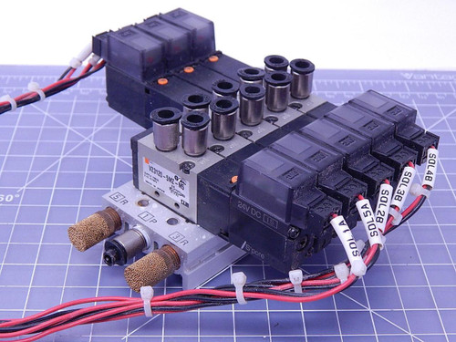 Lot of 5 SMC VZ3120-5MZ-M5 Pneumatic Valves w/ Manifold T106549 For Sale