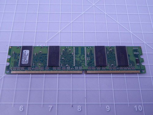 E186014 DDR 333 RAM T111058 For Sale