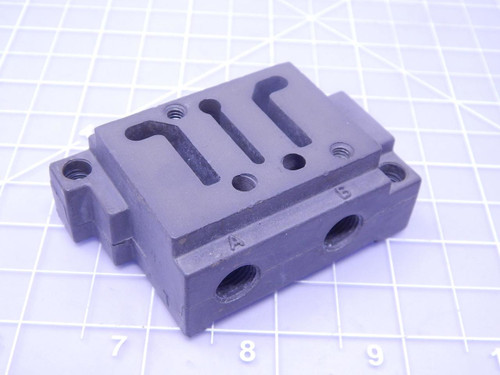 Numatics 103-165 Sub Base T111330 For Sale