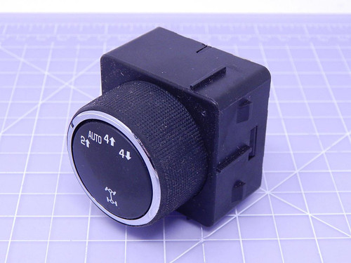 GM 25878425 Yukon Four Wheel Drive Switch T112100 For Sale