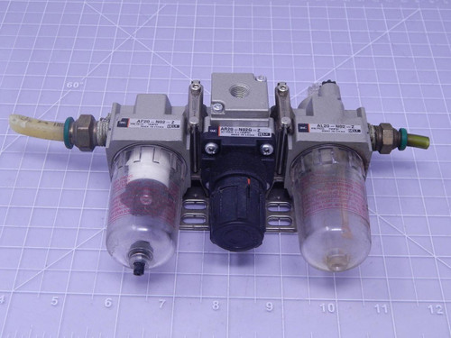 SMC AR20-N02G-Z Pneumatic Filter Regulator w/ AF20-N02-Z Filters T115225 For Sale