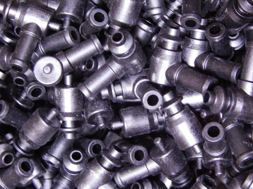 Lot of 430 Avon Automotive 95-841704 Fitting, Fuel 90DEG 513033835 T120866 For Sale