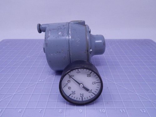 Foxboro B110ZM Fixed Pressure Regulator In: 150 PSI Max, Out: 20 PSI T120799 For Sale