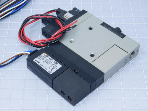 SMC NZM071H Vacuum Ejector w/ Switch 0-101 kPa 12-24 VDC And Solenoid Valve T124783 For Sale