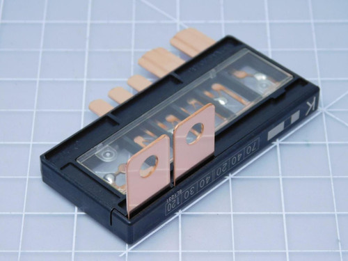 Lot of 200 PEC S3220ATXX-XX Relay Fuses PA6T-GF35 T124836 For Sale