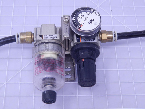 SMC AR10-M5-Z Pneumatic Regulator 7-100 PSI w/ AF10-M5-Z Filter T126484 For Sale