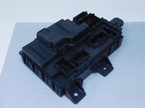 Fomoco 9C2T 15604 Power Distribution Module T128647 For Sale