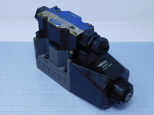 Vickers DG4V-5-31B-M-P71-H-7-40-JA591    Directional Control Valve For Sale