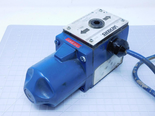 Vickers DG4S-5-31B-MW2-H-10-S533    Hydraulic Solenoid Valve For Sale