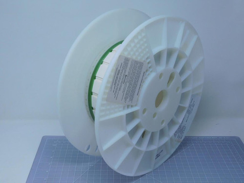 Lot of 1000 Tyco HT-SCE-1K-1/2-2.0-9    White Heat Shrinkable Label 1.50" x 1.97" (38.1mm x 50.0mm) For Sale