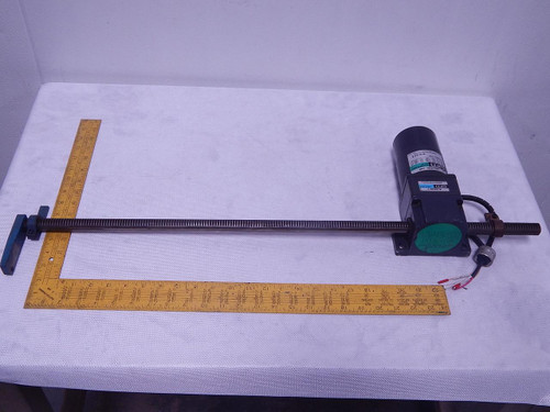 Oriental Motor 4RK25GN-AWM    Gear Motor w/ 4LB45N-7 For Sale