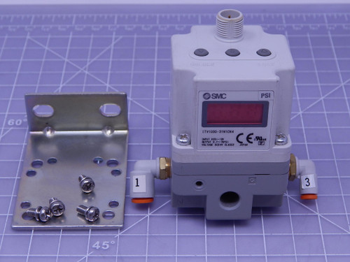 SMC ITV1030-31N1CN4 regulator electro-pneumatic IT/ITV0000/1000 E/P REGULATOR For Sale