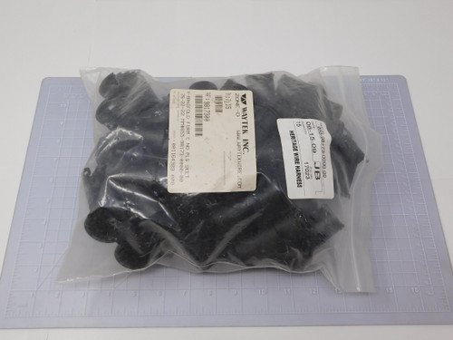 Lot of 25 Wayterk 9817300    Y-Manifold Form C Housings For Sale