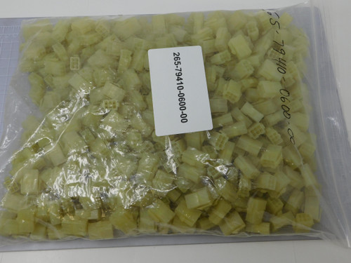 Lot of 500 AMP 17233-1    6 CKT Plug Housings For Sale