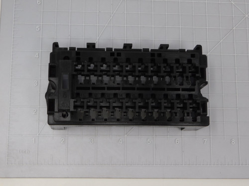 Mitsubishi PF210-20000    Fuse Box For Sale