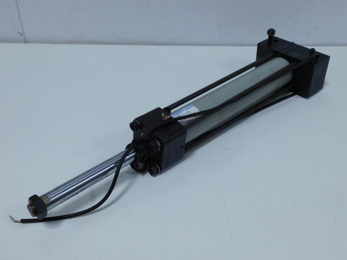 Horiuchi Machinery F8-SF 2FB63C140N300DOA   Hydraulic Cylinder For Sale