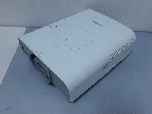 Sanyo PLC-XT25    Projector For Sale