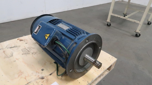 Toshiba TIKK     Induction Motor 3 PH 230/460 V 48.0/21.0 A 1740/1740 RPM  4 Poles For Sale