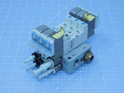 Lot of 3 SMC SYJ3243-5LOU-Q  Pneumatic Valves w/ Manifold For Sale
