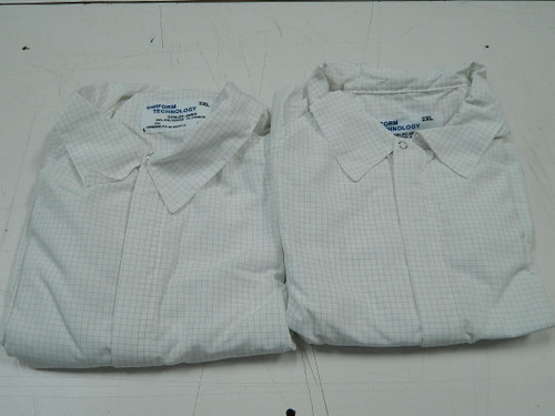 Lot of 2 Uniform Technology CFRLZC-29WH  Lab Coat Smock 2XL For Sale
