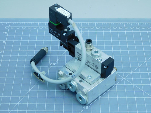 Rexroth 1 826 503 893  Directional Control Valve For Sale