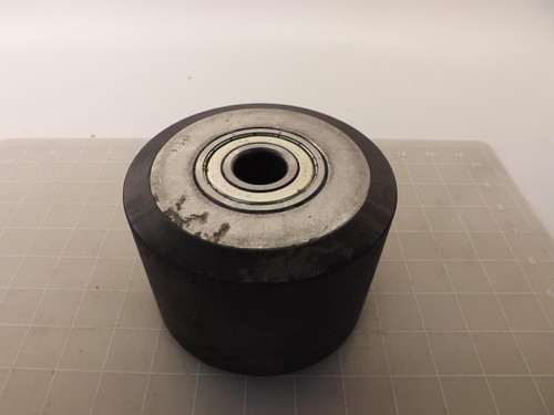 5854D LOAD WHEELS W/ BEARINGS T47657