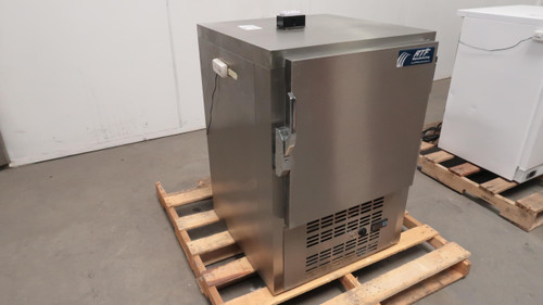 RTF Manufacturing HC-5-HT-B  Laboratory Refrigerator 5.4 cu ft 26x24x34 For Sale