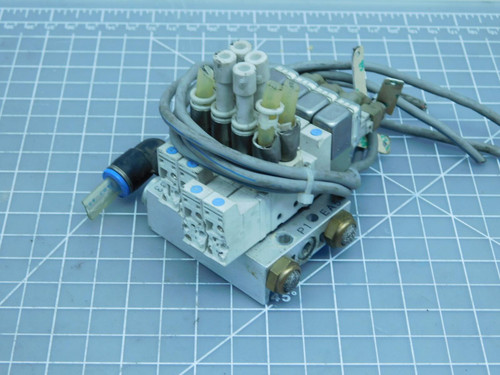 Lot of 4 SMC SY3220-5LOU-M5-Q  5 Port Solenoid Valves with Manifold For Sale