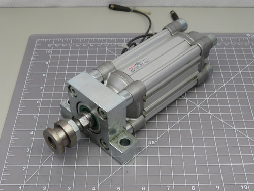 Rexroth 0 822 122 002  Pneumatic Cylinder For Sale