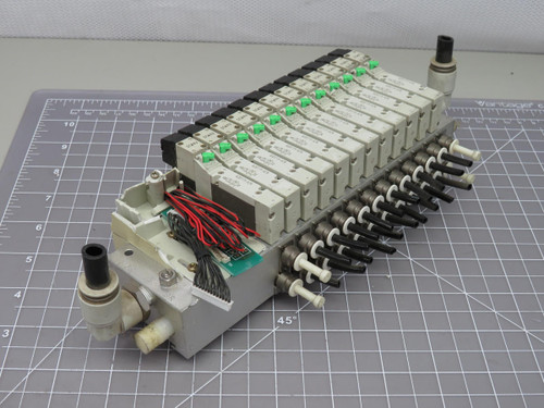 CKD 4GB119-A2N SOLENOID VALVES W/ MANIFOLD T156600