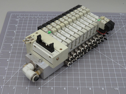 CKD 4GB119-A2N SOLENOID VALVES W/ MANIFOLD T156601