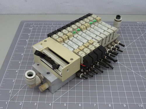 CKD 4GB119-A2N SOLENOID VALVES W/ MANIFOLD T156604