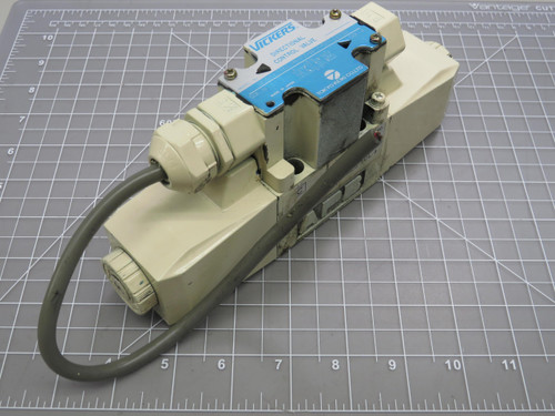 Vickers DG4V-3-6C-M-P7-H-7-50-JA1000  Directional Control Valve For Sale