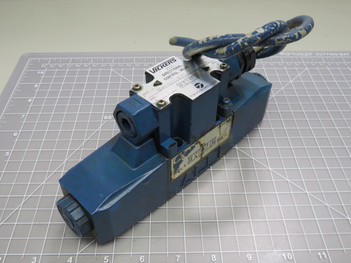 Vickers DG4V-3-6C-M-P7-H-7-50-JA100  Directional Control Valve For Sale
