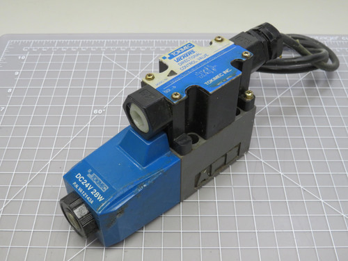 Vickers DG4V-3-2A-M-P7-H-7-50-JA100  Directional Control Valve For Sale