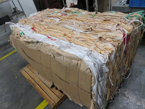 Lot of 114    Plastic Resin Bag Bulk Bags For Sale