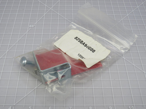 EATON 8258A94G08 CIRCUIT BREAKER ACCESSORY T167969