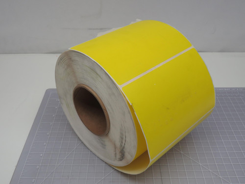 ULINE S-17061Y 6 IN X 4 IN YELLOW THERMAL TRANSFER LABEL T168002
