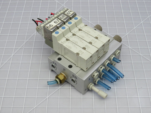 Lot of 4 SMC SY3140-5LZ  Solenoid Valves w/ Manifold For Sale