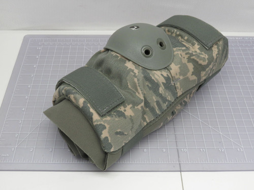 Lot of 2    Military Kneepads Field Gear Size L For Sale