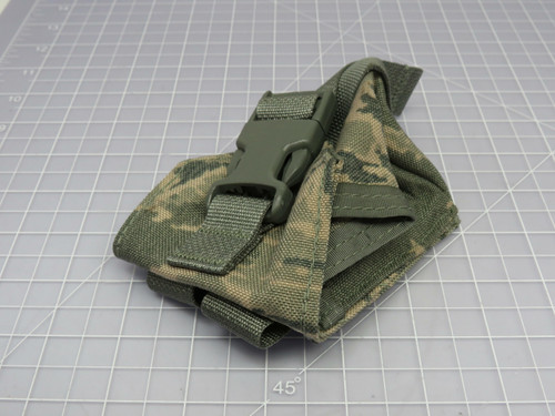 Lot of 12    Pepper Spray Pouch Holder Tactical Flashlight Holster Tools Bag For Sale