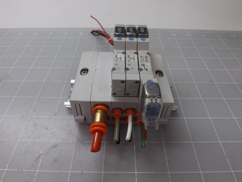 LOT OF 3 SMC SY3440-5L0Z SY3140-SLZ US18B SOLENOID VALVE ASSEMBLY T49455