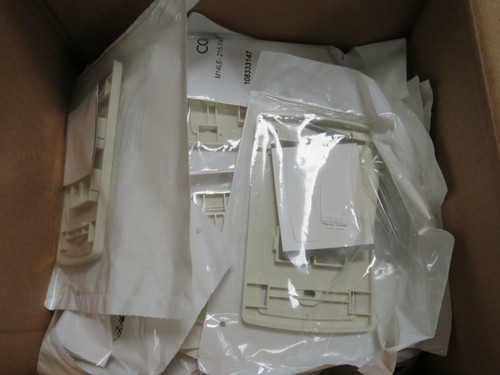 Lot of 25 Commscope M14LE-215 884104107137 Faceplate Kit 4 Port Angled 2-Gang Ivory For Sale