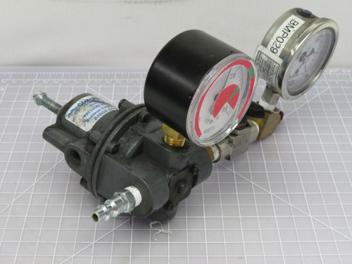 Swagelok/Control Air Inc SS-43GF4 Type 700 BMP-029 Female Ball Valve W/ pressure Regultaor For Sale