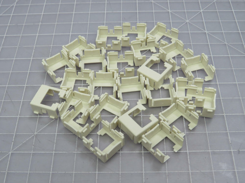 Lot of 25 Commscope HGS-A-MS-262 760154187 High Density M-Series Adapter White For Sale