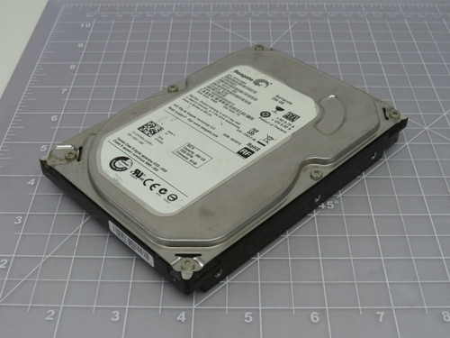 Seagate 1BD141-500 ST250DM000 250GB 3.5 In SATA Hard Drive For Sale