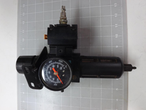 WILKERSON B18-03-FK00 FILTER REGULATOR ASSEMBLY T49763