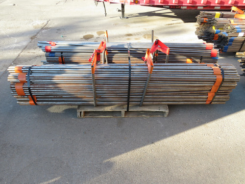 Lot of 625    Metal Tubing Bundle 90 X 3/4 In  For Sale
