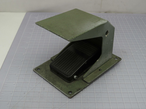 Osaka OFL-VG-M4C  Foot Switch Pedal   For Sale